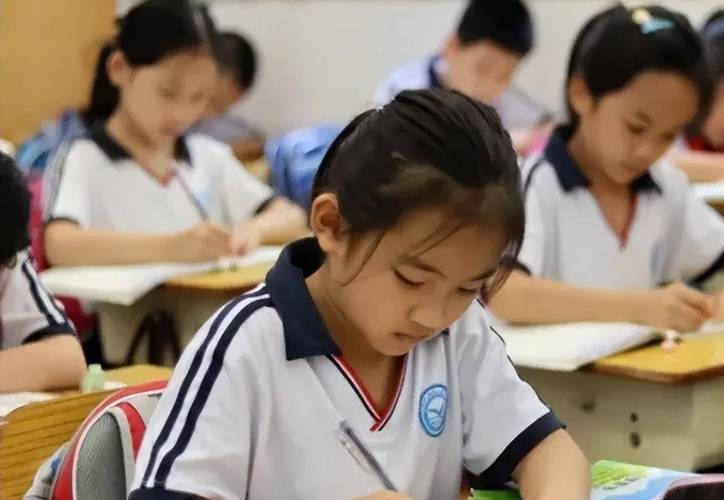 最好的教育 投资自己，然后在精神上培育孩子